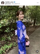 「どうやろかぁ」谷尻萌アナ、クラゲ柄の浴衣姿で魅了「斬新」「爽やかな色」「素敵なお姉様」