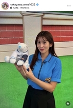 元ＮＨＫ中川安奈アナ「コスプレ…ではなく」ミニスカ姿にくぎ付け！「たまらん」「スタイル抜群」「美しい」