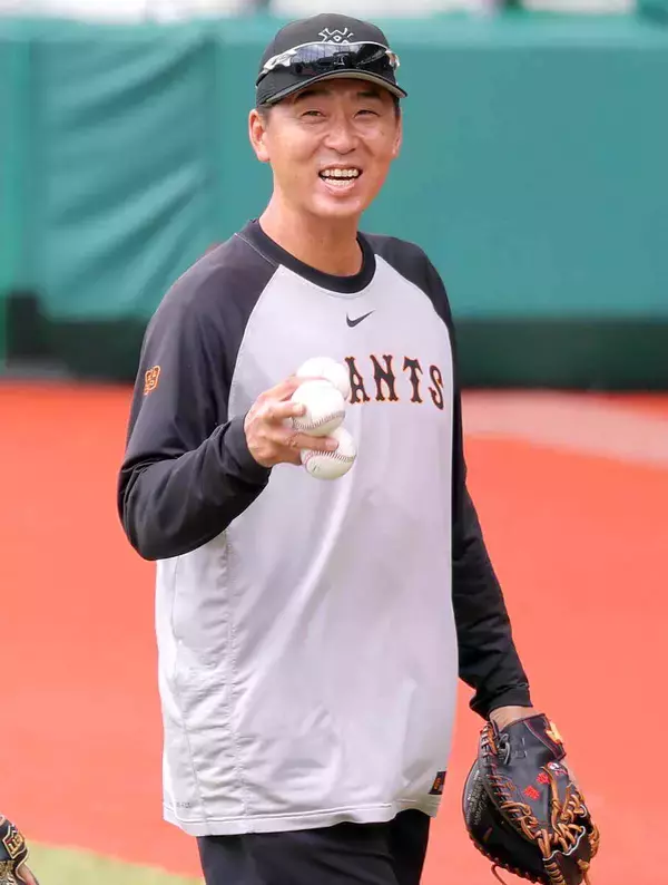 【ＤｅＮＡ】新任コーチの背番号決定　加藤コーチが７１　藤岡コーチが８０