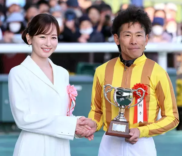 【金鯱賞】皆藤愛子がプレゼンターを務める　「伝統ある金鯱賞のゴール前は大興奮でした！」