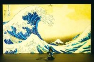 北斎舞台４・１８日本凱旋『Ｔｈｅ　Ｌｉｆｅ　ｏｆ　ＨＯＫＵＳＡＩ』夜公演“神奈川沖浪裏”撮影可能カーテンコール決定！