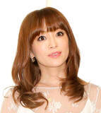 「「えー！あゆ？」浜崎あゆみに衝撃…４７歳の最新姿「えぐい」２ショットに騒然「顔の大きさよ」人気芸人と接近」の画像1