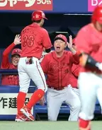 【広島】新井貴浩監督が小園海斗に苦言「ああいうプレーをされるとチームの士気が下がる」「ピッチャーも人生をかけて戦っている」