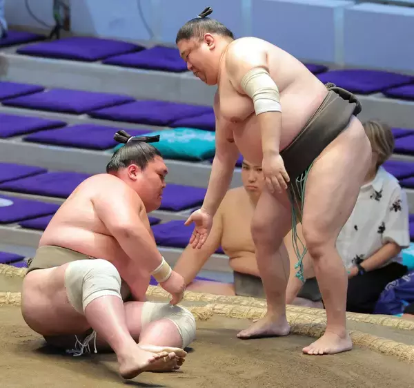 矢後が寄り倒しで敗れ２場所連続の負け越し「残り２日、死に物狂いで頑張ります」