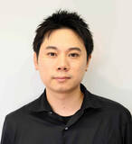 「上坂龍之介監督、デビュー作で１５日連続満員御礼「自主映画の可能性を広げてくれた」…“カメ止め”上田慎一郎監督と舞台挨拶」の画像1