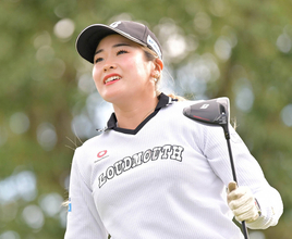 【女子ゴルフ】年間女王争い、心境は対照的　首位・桑木志帆「少し不安」２位・佐久間朱莉「正直ポイント差が開いているので」…今年から賞金増額＆４日間大会、１５日に開幕・富士通レディース