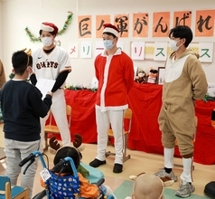 巨人・大城卓三が闘病中の少年からの手紙に「泣きそうになりました。もっと頑張りたい」中川らと病院訪問