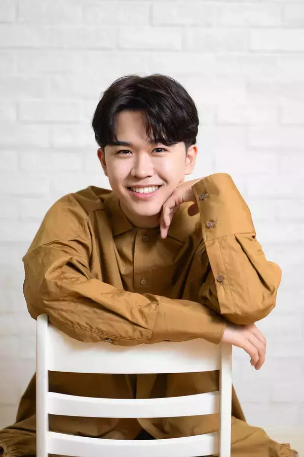 デビュー２０年、２１歳の鈴木福「小さかった頃の自分が誇れる自分でありたい」…最近は「ワインにはまっていて…」