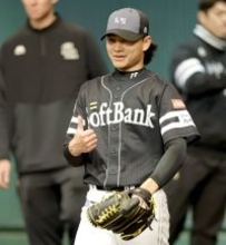 【ソフトバンク】徐若煕　初ブルペンで“そっくりバッテリー”を結成！？「奥さんも同じことを言っていました」