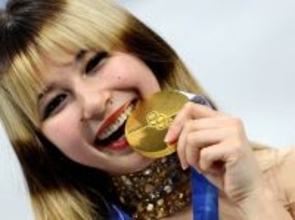 【五輪】女子シングルも逆転金メダル　ＳＰ３位のリュウが米国勢６大会ぶり制覇…男子はＳＰ５位、ペアもりくりゅうがＳＰ５位から