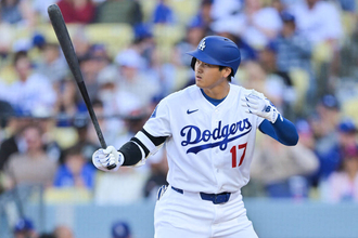 大谷翔平が２打席目まで快音なし　山本由伸は３回に被弾で２点の先取点許す