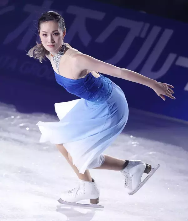 【フィギュア】荒川静香さんの「トゥーランドット」に感動の嵐　トリノ五輪彷彿「イナバウアー」に６５００人が「おおおぉぉ！」…スターズ・オン・アイス