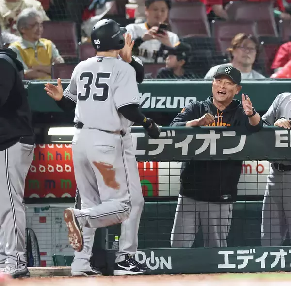 【巨人】橋上監督代行「柱として回ってもらいたい」４連勝の戸郷翔征の投打を称賛　大勢ベンチ外の理由は…一問一答