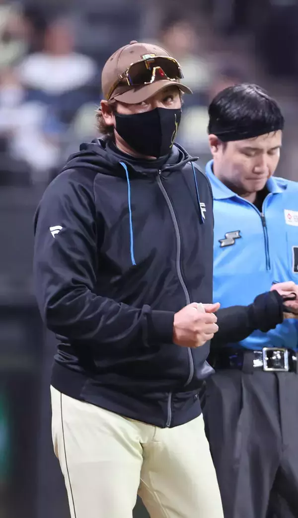 【日本ハム】新庄監督「島本くんが勝負したいということ」決勝点を献上、ネビン勝負の裏側、加藤投手コーチ「完全にベンチの責任」
