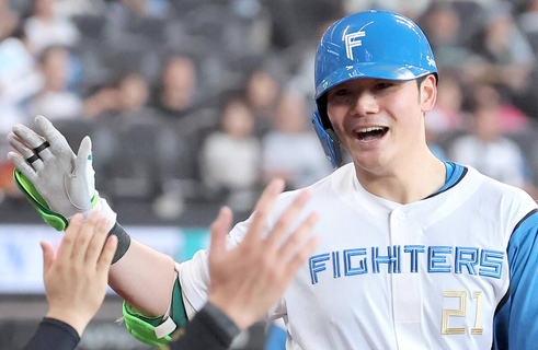 【日本ハム】清宮幸太郎が背番号超えの２２号　オリックス山口から先制ソロ　キャリアハイ更新中
