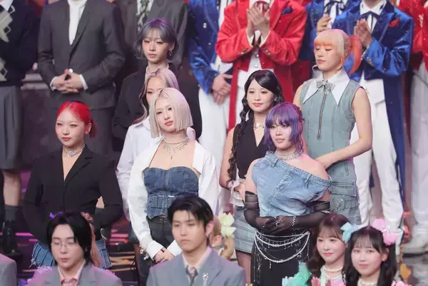 【レコ大】ＨＡＮＡ「Ｂｌｕｅ　Ｊｅａｎｓ」で華麗なパフォーマンス、川口春奈「格好良かったです」