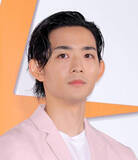 「「まさか？」「え！？」竜星涼の衝撃姿にくぎ付け「待って」「美しい」「芸術品」「彫刻みたい」」の画像1