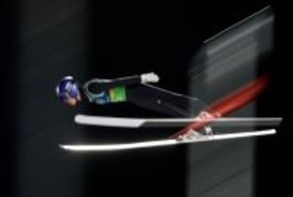 【五輪】ジャンプ混合団体、２回目の２番手・小林陵侑で２位に浮上…同競技初のメダル獲得へ