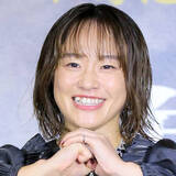 「登坂絵莉さん、五輪３連覇のレジェンドアスリートと“強すぎる”２ショット「最強コンビ」「お二人ともお綺麗」」の画像1