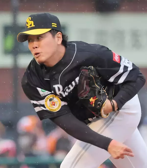 【ソフトバンク】８回、１球の間に２度リクエストの珍事　上茶谷大河が後続は断ち、１点リード守る