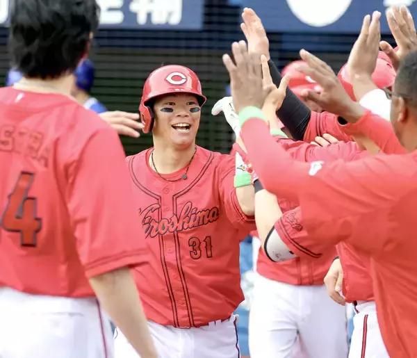 【広島】坂倉将吾が３年ぶり自身４本目の満塁弾！プレーボールから打者４人で４点「最高の結果になってよかった」　好調の４番打者が最近６戦で３本目のアーチ