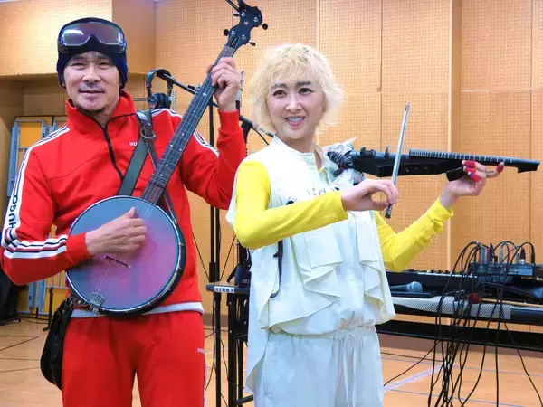 伊原剛志、共演の紫吹淳と「キスシーンが２度ある」と会見中に明かす　紫吹は「４０周年記念のキス。こんな背の高い人とは初めて」