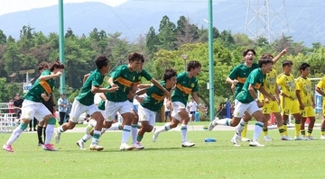 【高校サッカー】静岡学園が８強入り　鹿島学園と鬼門のＰＫ戦…選手に任せた川口監督「俺が決めると負けるから」…全国総体３回戦