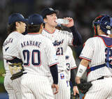 「【ヤクルト】吉村貢司郎が５回、自己ワーストタイ７失点と炎上　３度の先頭出塁が全て失点に絡む」の画像1