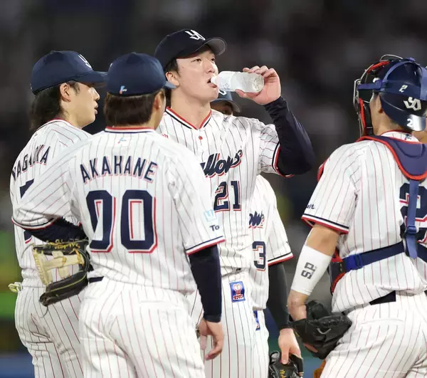 【ヤクルト】吉村貢司郎が５回、自己ワーストタイ７失点と炎上　３度の先頭出塁が全て失点に絡む