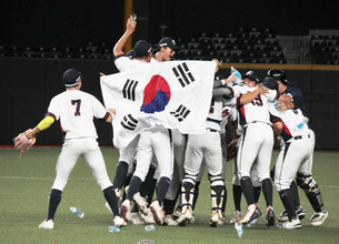 【Ｕ－１８】高校日本代表・岡田監督、韓国に脱帽「パワーが全然違った」「社会人レベルの体」　勝つためには「やっぱり…」…韓国に１安打で完敗、準優勝