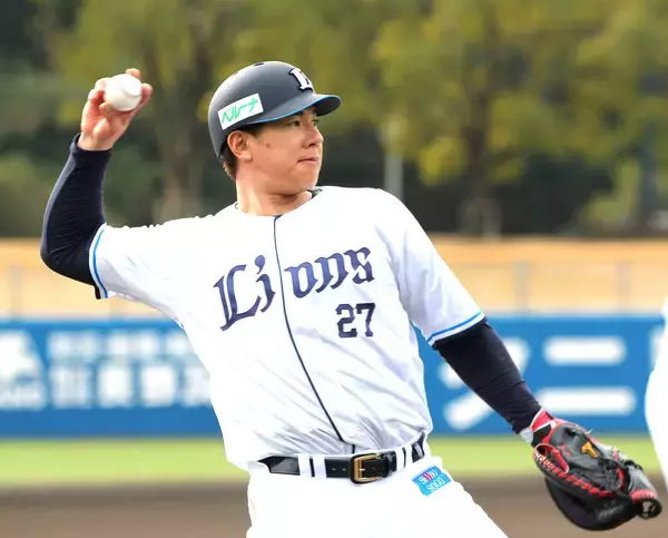 【西武】炭谷銀仁朗、プロ２１年目で初の２軍キャンプスタートも「しっかりやってます！初めて一緒に野球やる子らばかりなので新鮮」