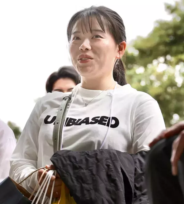 【阪神】勝みなみ、宜野座キャンプ訪問「気持ち良く野球している姿見たい」大の虎党が連覇へエール