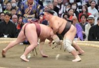 元大関・朝乃山が３勝目　左目を痛めるも６日目の取組には影響ない見込み