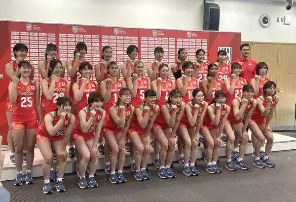 バレー女子日本代表主将の石川真佑「しっかり今年取り切る」２８年ロス五輪切符の早期獲得へ「同じ意識を持って」