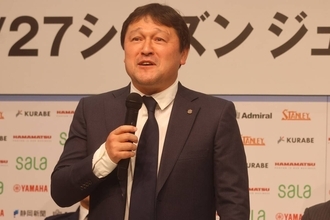 【Ｊ２磐田】新体制会見で秋葉新監督が決意表明「史上初とか大好物」…清水に続きＪ１復帰を果たしダービー実現へ