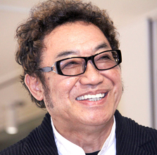 コロッケ　満面の笑みの素の写真に「何かあった時にはこれを…」　写真展「ＫＡＯ―日本の顔―」