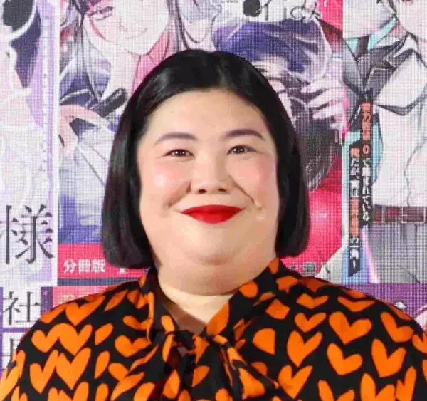 「え？すご！」「待って」人気女性芸人のメイク姿に騒然「めっちゃ綺麗になってる」「別人みたい」熊元プロレス