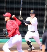 【巨人】３割打者の貫禄　泉口友汰が２０２６年対外試合チーム初安打