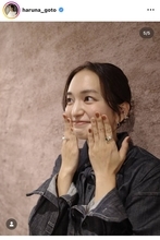 夫は６歳年下アスリート！美人アナ、デニムシャツ×ロングスカート衣装が「素敵」「可愛すぎ」…元日テレ・後藤晴菜アナ