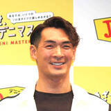 「Ｊ２監督就任の槙野智章「家のムードメーカー」女優妻・高梨臨の３７歳誕生日を祝福！ラブラブ夫婦ショットに「私の理想」の声」の画像1