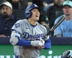「１番投手」大谷翔平が登板中の３打席目に死球でヒヤリ　２戦ぶり４号＆２勝目なるか