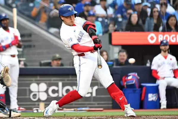 岡本和真が２試合連続安打、打球速度１７９キロの強烈な当たり…１７試合連続本塁打なし
