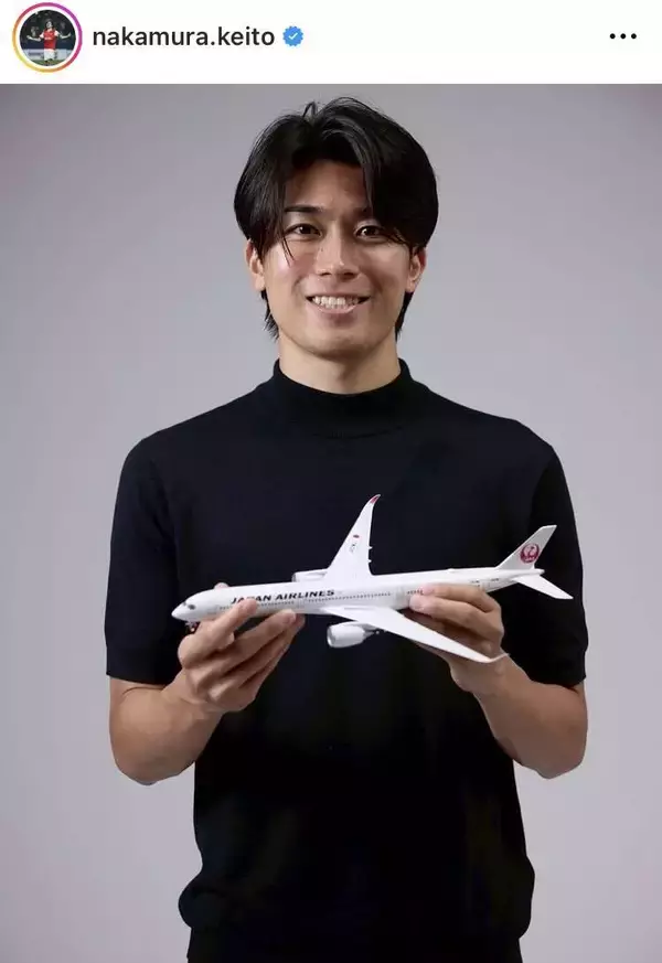 Ｗ杯代表・中村敬斗の“報告”に「ＪＡＬしか乗りません」「イケメン過ぎる」パートナーシップ契約は大谷翔平、久保建英らも