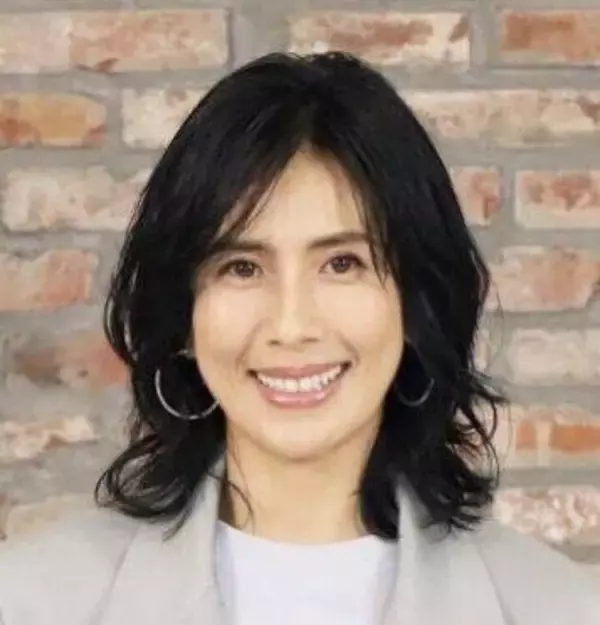 ５２歳モデルの幼少期…息子に「そっくり！」「びっくり」「本当に可愛い」長谷川理恵が公開「血は争えないわね」