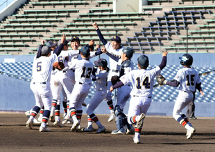 桐生ボーイズ、部員１５人　故障者続出も団結力で７年ぶりの春季全国大会出場決めた！　“小指ポーズ”が一丸の証し