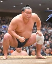 豊昇龍が５勝目　隆の勝を下して横綱初優勝に突き進む