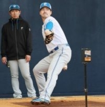 【日本ハム】有原航平が２度目のブルペン入り　初めて捕手座らせて２５球「去年よりはゆっくりめに」
