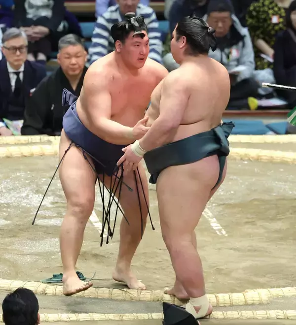 新十両・寿之富士が白星発進「全部が初めてで緊張した」