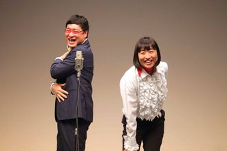 南海キャンディーズ・山里亮太　トレードマークの赤メガネは「特注であと２つしかない」