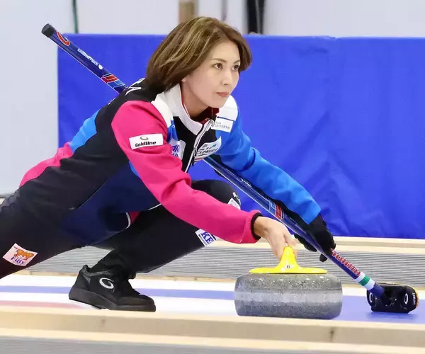 カーリング女子のフォルティウスが２連勝　ドイツに８―６と接戦制す　８大会連続五輪へ出場枠「２」を懸けた大一番